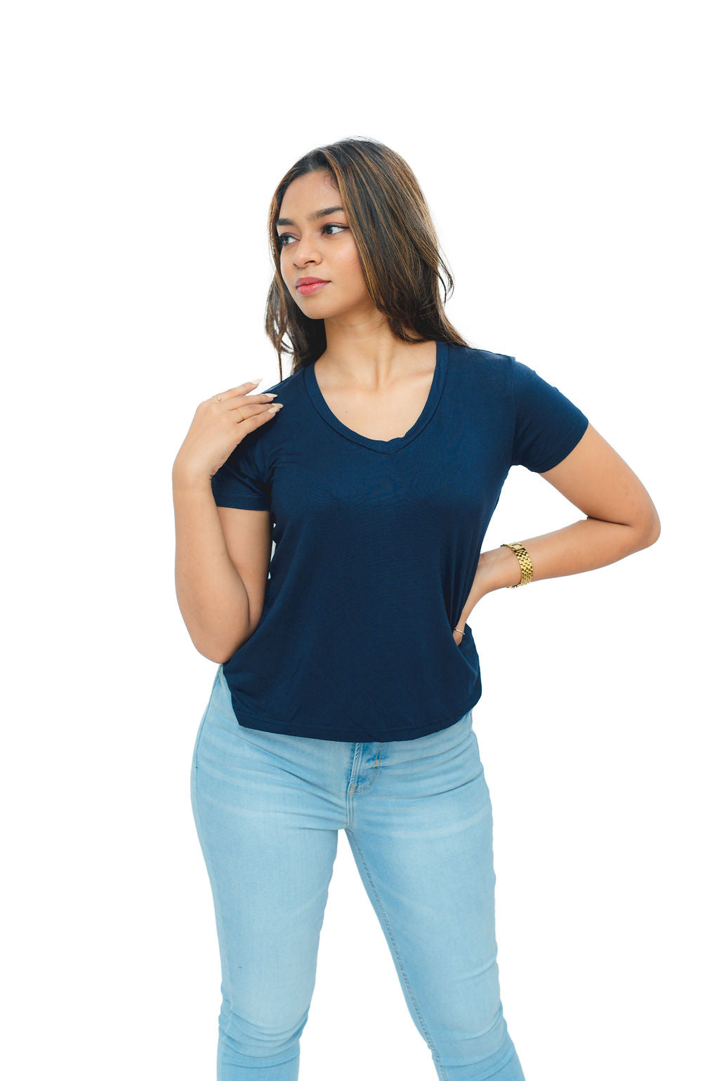 V NECK T-SHIRT