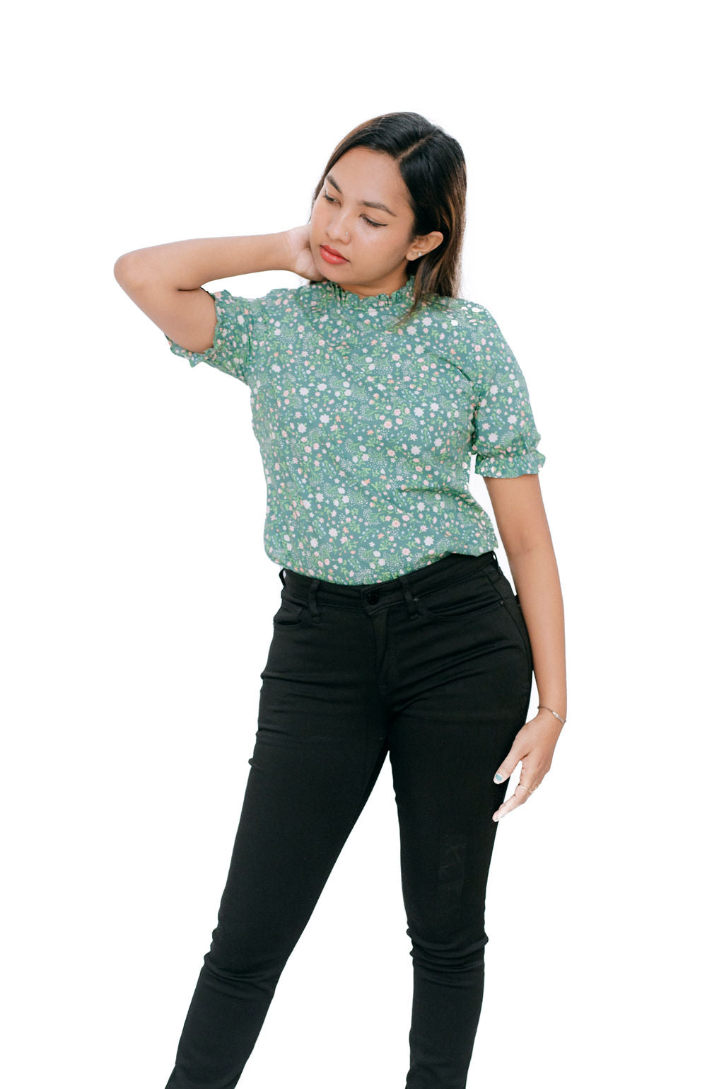 MOCK NECK FLORAL TOP